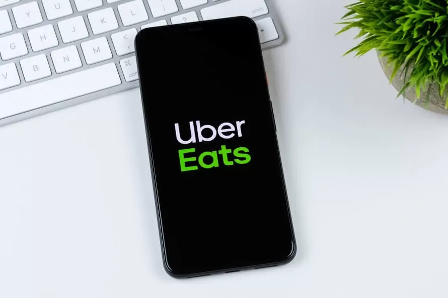 aplikacja-uber-eats.jpg